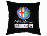 Подушки в машину Альфа Ромео, подушки с логотипом Альфа Ромео, аксессуар для автомобиля Alfa Romeo